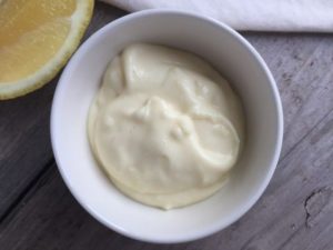 Mayonaise maken met citroenaioli